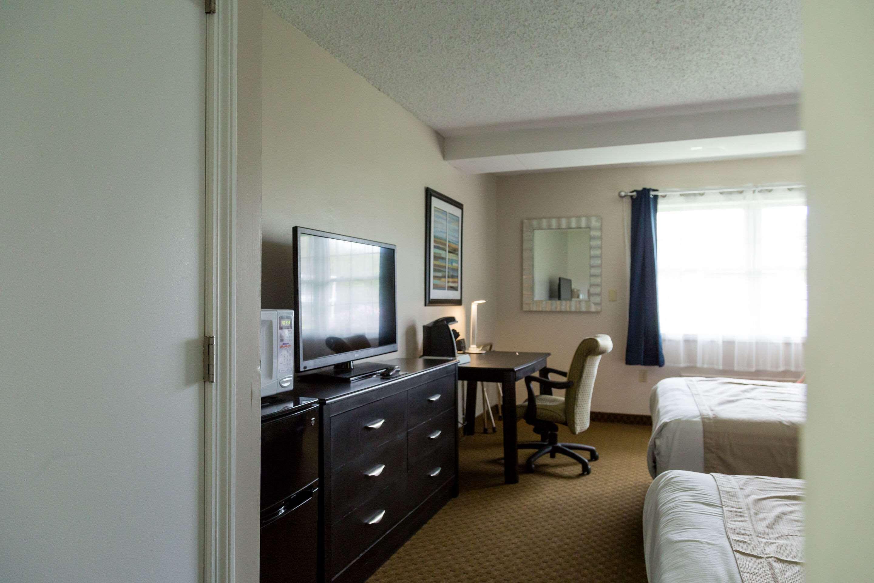 Fireside Inn & Suites Auburn ลูอิสตัน ภายนอก รูปภาพ