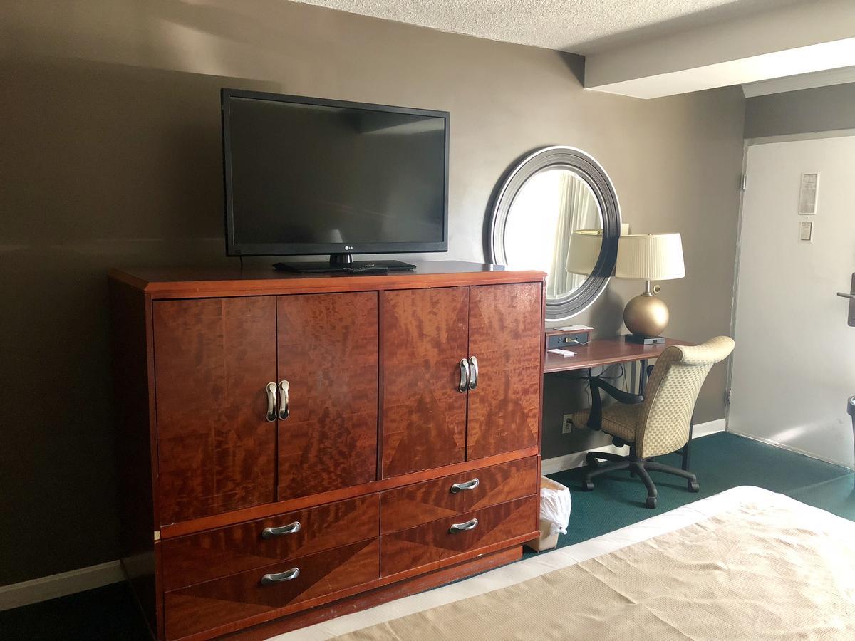 Fireside Inn & Suites Auburn ลูอิสตัน ภายนอก รูปภาพ